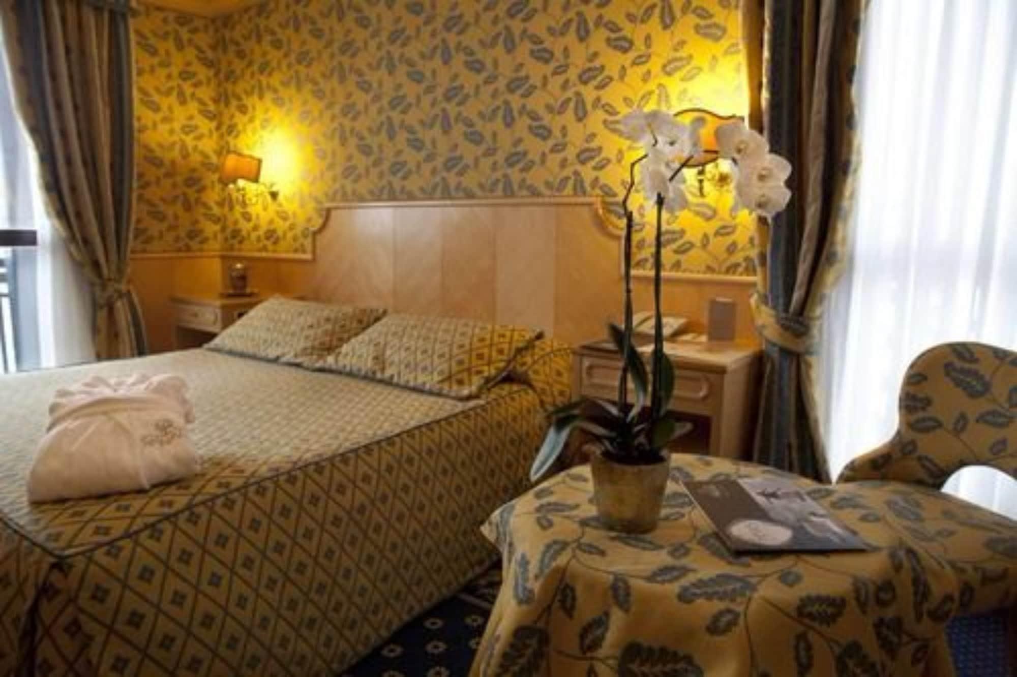 Hotel Spinale Madonna Dış mekan fotoğraf